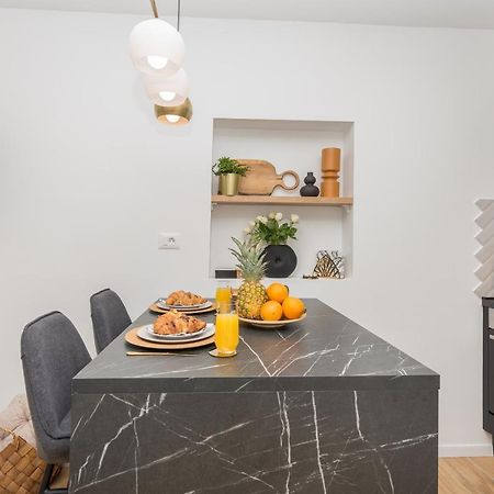 Studio Apartment Bianco, Near Beach, Free Parking, Wi-Fi Makarska Dış mekan fotoğraf
