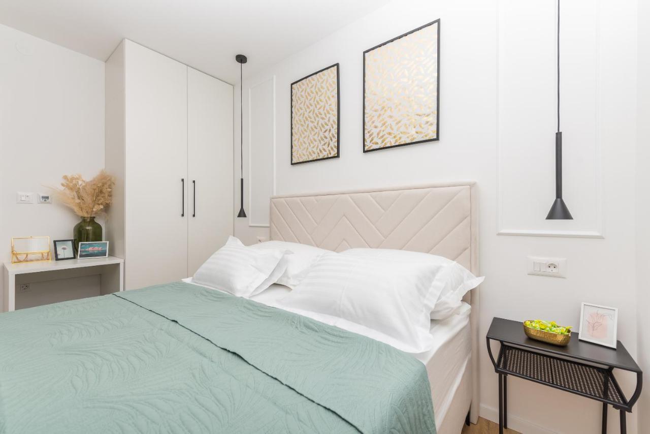 Studio Apartment Bianco, Near Beach, Free Parking, Wi-Fi Makarska Dış mekan fotoğraf